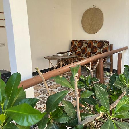 Fish House Nungwi Bed & Breakfast Екстериор снимка