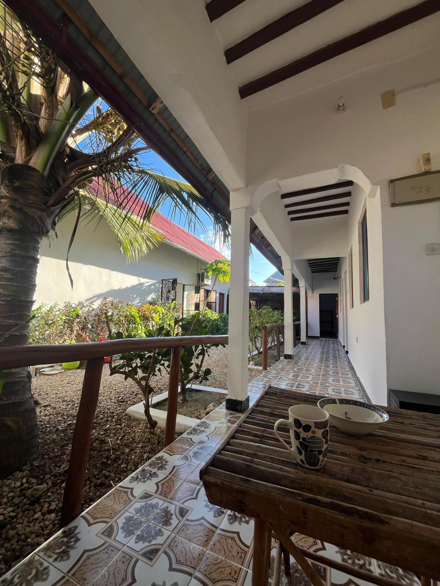Fish House Nungwi Bed & Breakfast Екстериор снимка