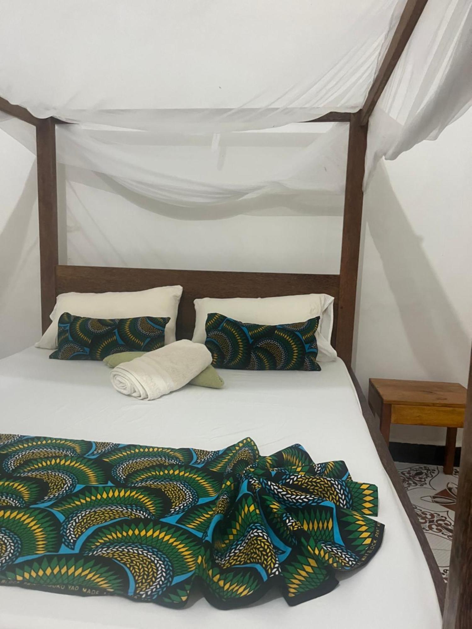 Fish House Nungwi Bed & Breakfast Екстериор снимка
