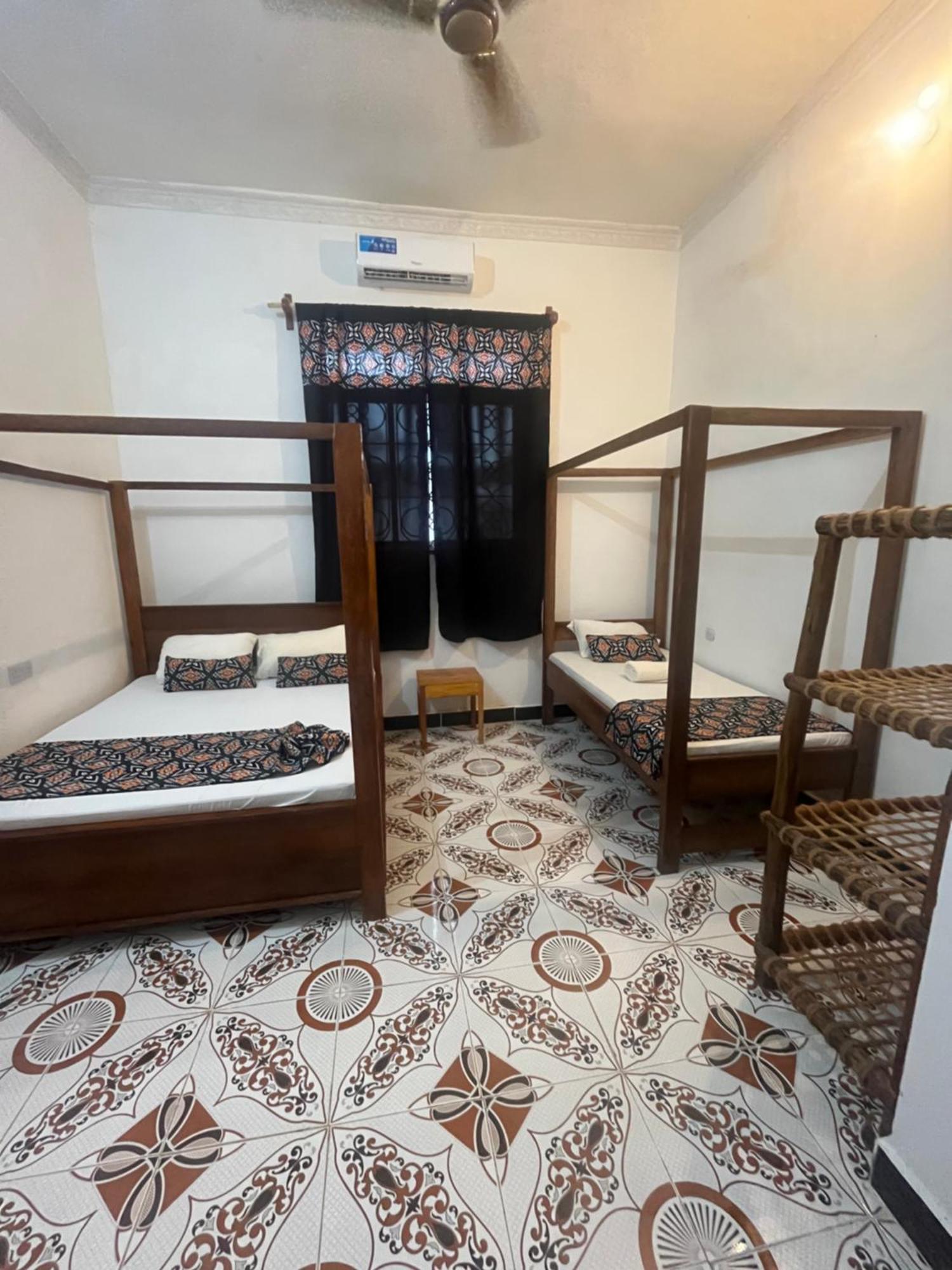 Fish House Nungwi Bed & Breakfast Екстериор снимка
